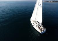 sailing yacht sailboat blue sea sailing Hanse 505